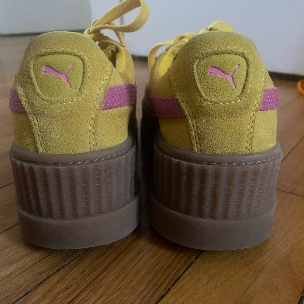 Puma X Fenty By Rihanna Cleated
Creeper Lace Up Suede Yellow Sz 9.5 - Picture 10 of 16